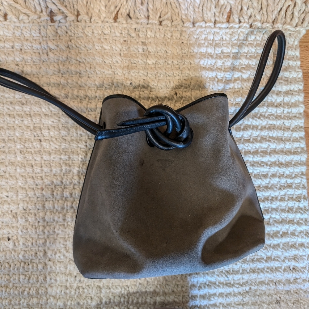 VASIC Bond Suede Grey and Yelloe